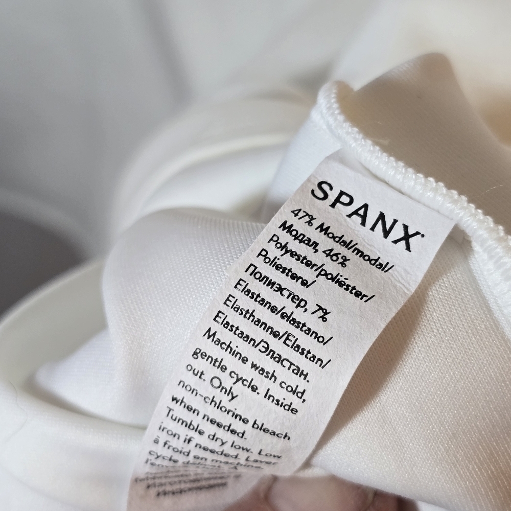 NWT Spanx White Airluxe Puff Sleve Short Sleeve Career Work, sz 2X - Picture 7 of 8